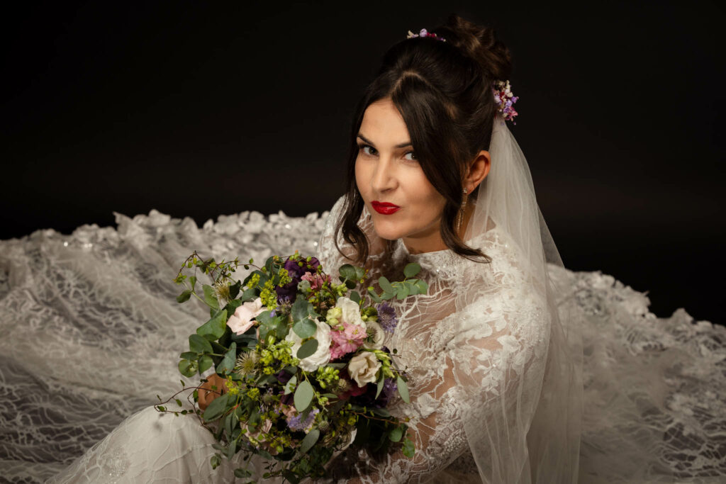 Blumen und Brautstyling im Styled Shoot